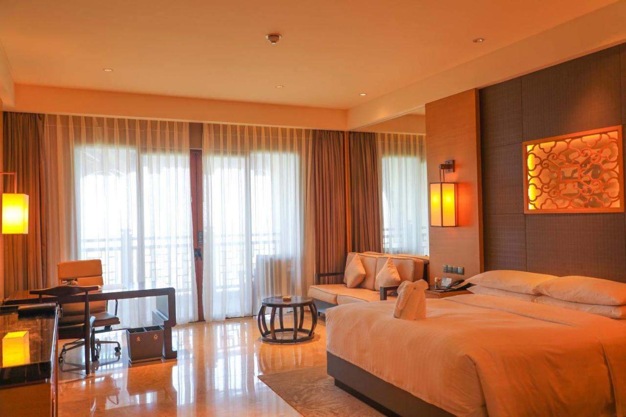 Haikou Marriott Hotel Exterior photo