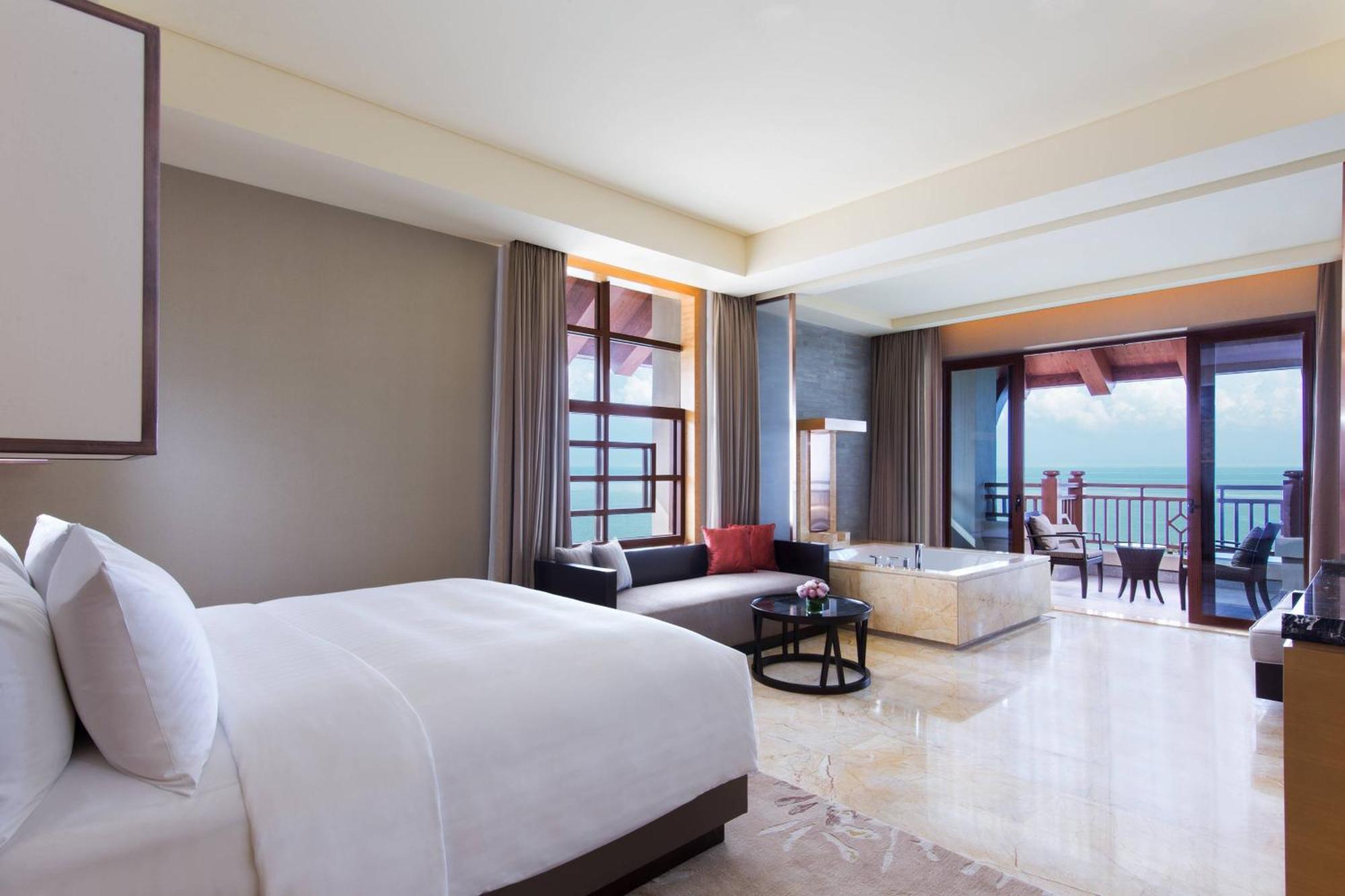Haikou Marriott Hotel Exterior photo
